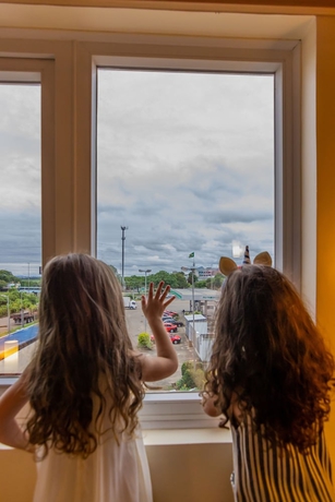 Imagen de la habitación del Hotel Ibis Porto Alegre Assis Brasil. Foto 14