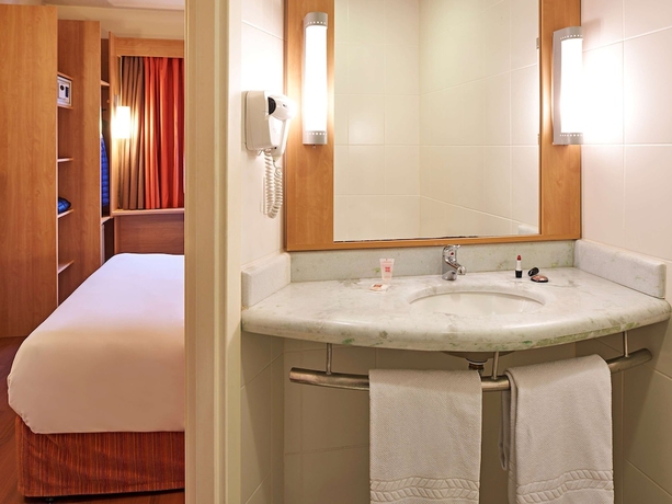 Imagen de la habitación del Hotel Ibis Porto Alegre Moinhos De Vento. Foto 15