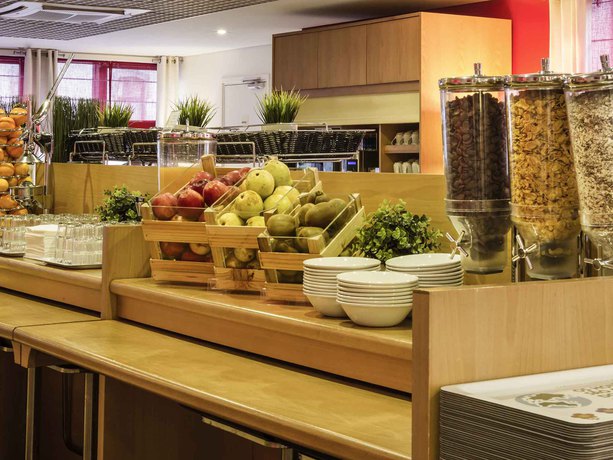 Imagen general del Hotel Ibis Porto Centro São Bento. Foto 5