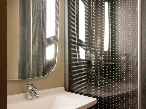 Imagen general del Hotel Ibis Porto Gaia. Foto 7