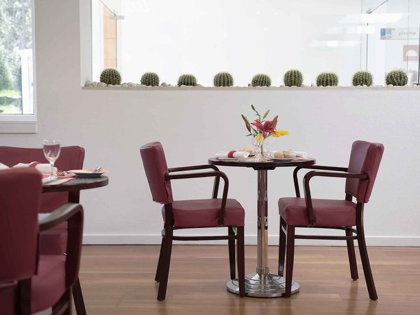 Imagen general del Hotel Ibis Porto Sul Europarque. Foto 2