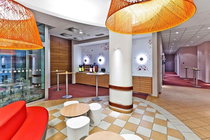 Imagen de los interiores del Hotel Ibis Praha Mala Strana. Foto 10