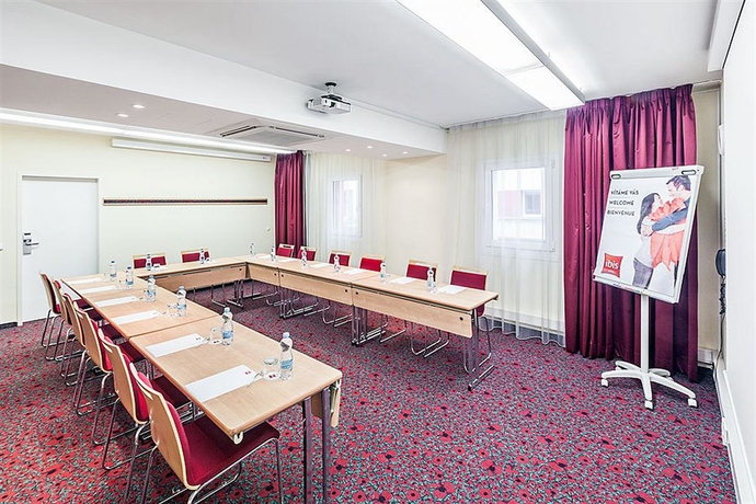 Imagen de los interiores del Hotel Ibis Praha Old Town. Foto 8