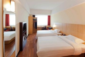 Imagen general del Hotel Ibis Qingdao Chengyang Zhengya. Foto 5