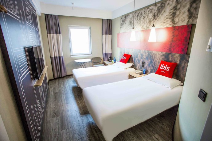 Imagen de la habitación del Hotel Ibis Qingdao Ningxia. Foto 7