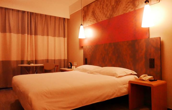 Imagen de la habitación del Hotel Ibis Qingdao Ningxia. Foto 11