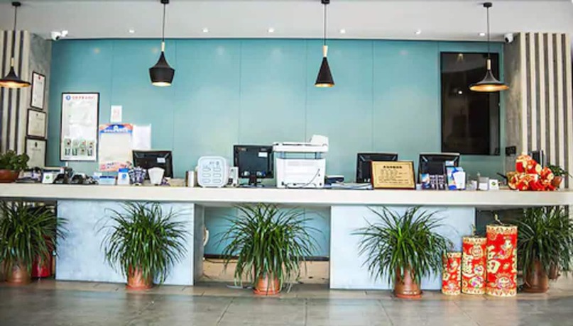 Imagen de los interiores del Hotel Ibis Qingdao Ningxia. Foto 17