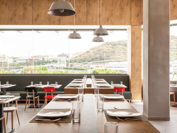 Imagen del bar/restaurante del Hotel Ibis Queretaro. Foto 4