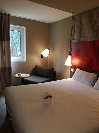 Imagen de la habitación del Hotel Ibis Quimper. Foto 3