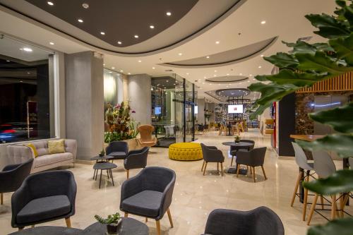 Imagen de los interiores del Hotel Ibis Quito. Foto 8