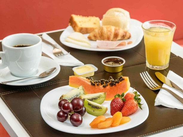 Imagen del bar/restaurante del Hotel Ibis Recife Aeroporto. Foto 6