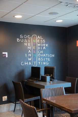 Imagen del bar/restaurante del Hotel Ibis Rio De Janeiro Barra Da Tijuca. Foto 2