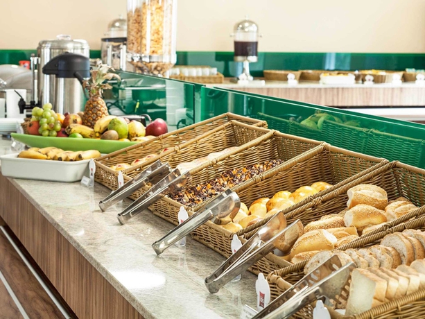 Imagen del bar/restaurante del Hotel Ibis Rio De Janeiro Parque Olimpico. Foto 4