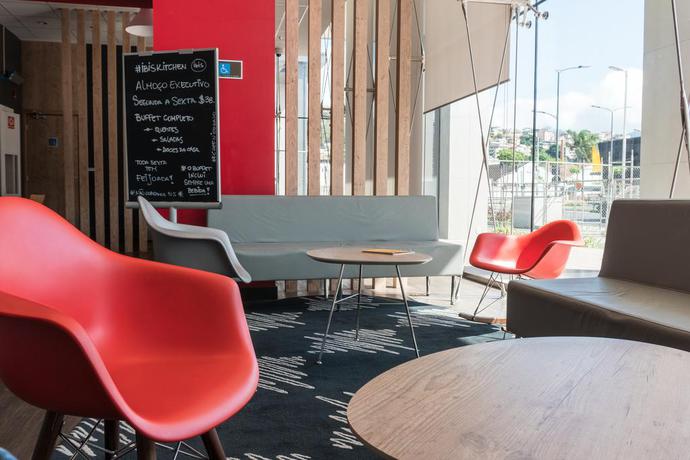 Imagen general del Hotel Ibis Rio Porto Atlantico. Foto 14