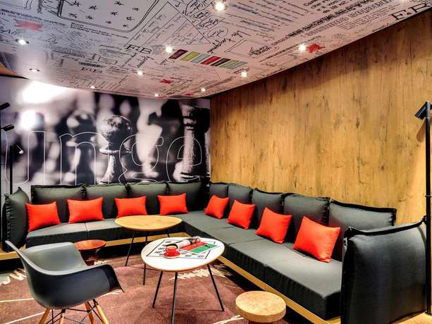 Imagen general del Hotel Ibis Roanne. Foto 15