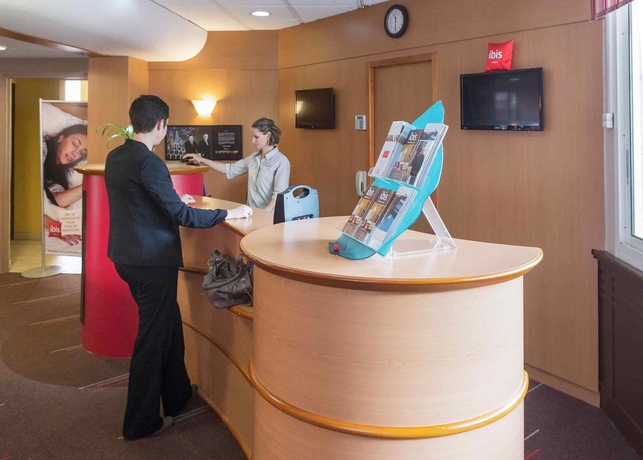 Imagen de los interiores del Hotel Ibis Rodez Centre Cathedrale. Foto 13