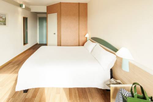 Imagen de la habitación del Hotel Ibis Roma Fiera. Foto 8