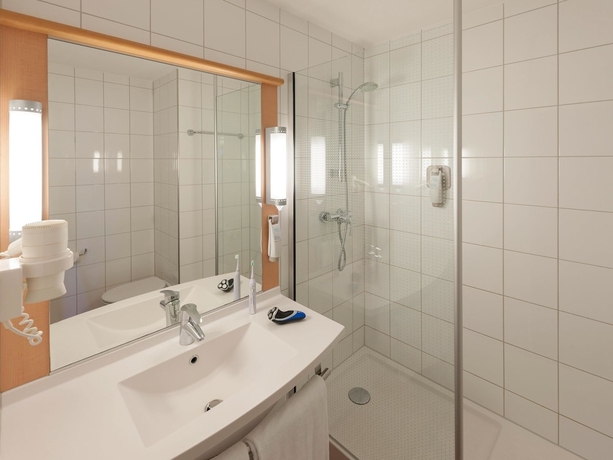 Imagen de la habitación del Hotel Ibis Rotterdam Vlaardingen. Foto 11