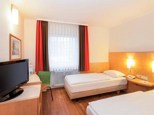 Imagen de la habitación del Hotel Ibis Saarbruecken City. Foto 13