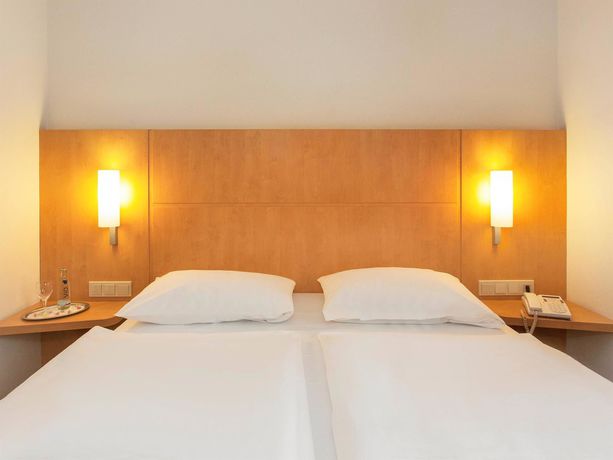 Imagen de la habitación del Hotel Ibis Saarbruecken City. Foto 14