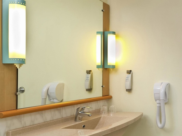 Imagen de la habitación del Hotel Ibis Saint Die Des Vosges. Foto 8