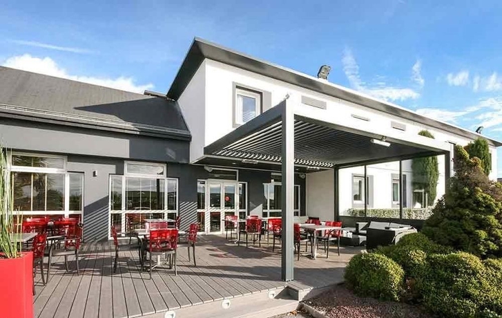 Imagen del bar/restaurante del Hotel Ibis Saint Malo La Madeleine. Foto 9