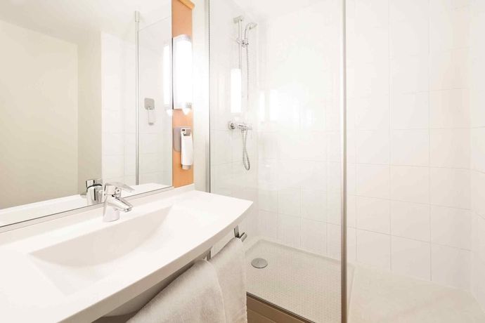 Imagen de la habitación del Hotel Ibis Saint Nazaire Trignac. Foto 13