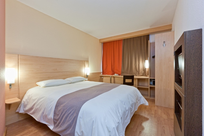 Imagen de los interiores del Hotel Ibis Samara. Foto 13