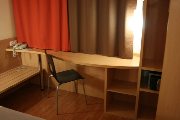 Imagen de la habitación del Hotel Ibis Samara. Foto 10