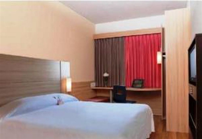 Imagen de la habitación del Hotel Ibis Santiago Providencia. Foto 7