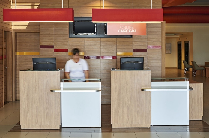 Imagen de los interiores del Hotel Ibis Sao Carlos. Foto 19