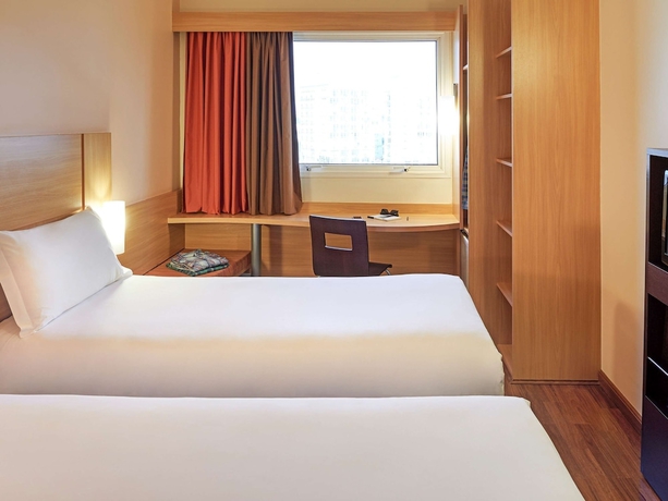 Imagen de la habitación del Hotel Ibis Sao Carlos. Foto 15