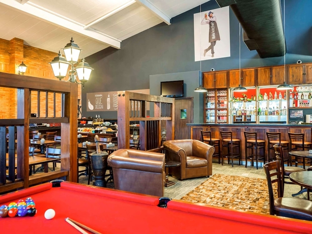 Imagen del bar/restaurante del Hotel Ibis Sao Carlos. Foto 6