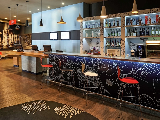 Imagen del bar/restaurante del Hotel Ibis Sao Jose Do Rio Preto. Foto 5