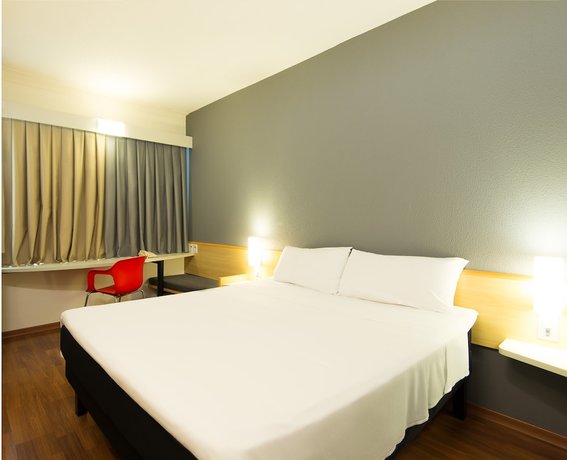 Imagen de la habitación del Hotel Ibis Sao Jose Dos Campos Dutra. Foto 9