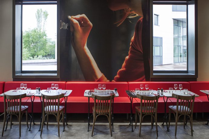 Imagen del bar/restaurante del Hotel Ibis Sao Paulo Ibirapuera. Foto 4