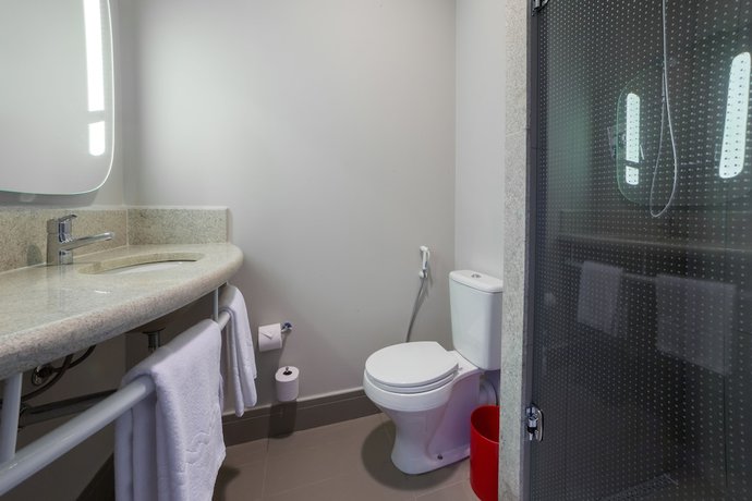 Imagen de la habitación del Hotel Ibis São Bernardo Do Campo. Foto 8