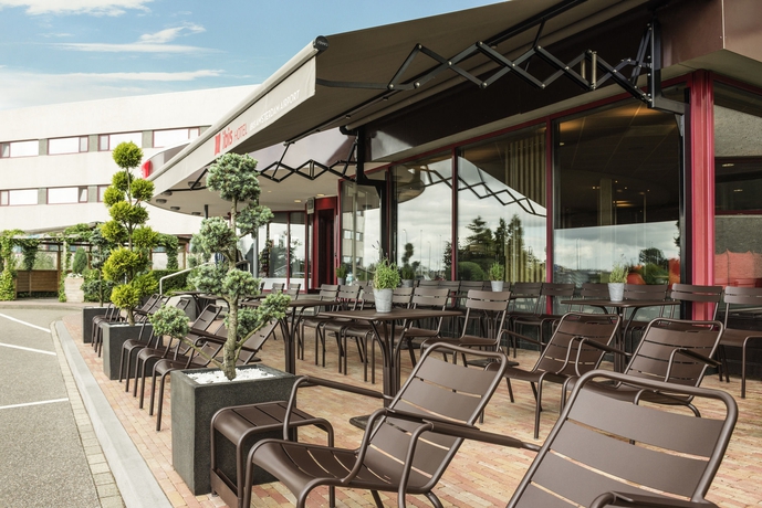 Imagen de los exteriores del Hotel Ibis Schiphol Amsterdam Airport. Foto 12