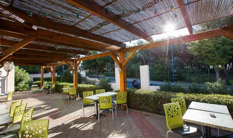 Imagen de los exteriores del Hotel Ibis Sète Balaruc Les Bains Bien-être Et Spa. Foto 6