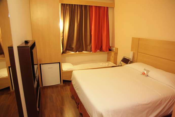 Imagen de la habitación del Hotel Ibis Sertaozinho. Foto 11