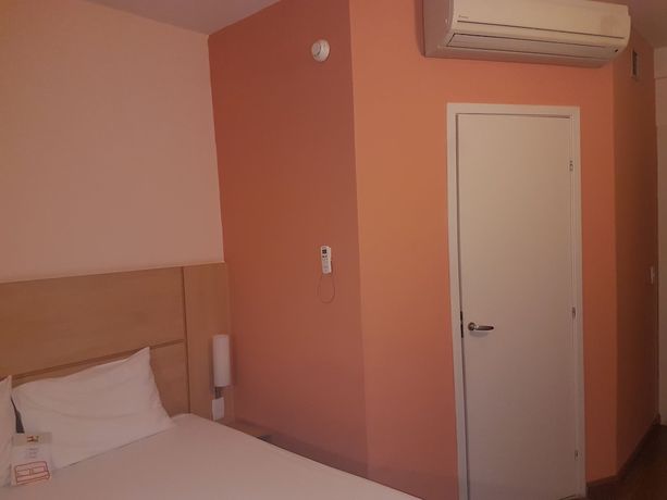 Imagen de la habitación del Hotel Ibis Sertaozinho. Foto 14