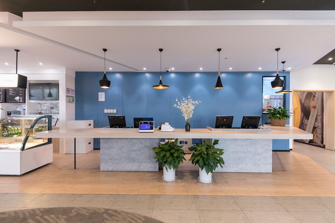 Imagen de los interiores del Hotel Ibis Shanghai Chengshan Road. Foto 14