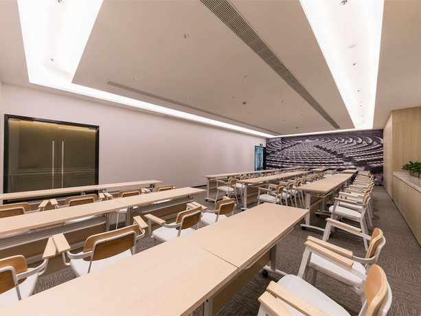 Imagen de los interiores del Hotel Ibis Shanghai Hongqiao Transport Hub Qibao. Foto 19