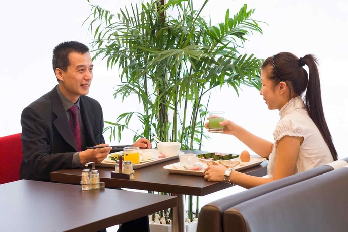 Imagen del bar/restaurante del Hotel Ibis Shanghai Lianyang. Foto 4