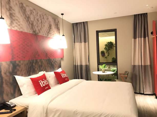 Imagen de la habitación del Hotel Ibis Shanghai North The Bund Zhoujiazui Road. Foto 9