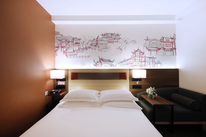 Imagen de la habitación del Hotel Ibis Shanghai Yu Garden. Foto 4