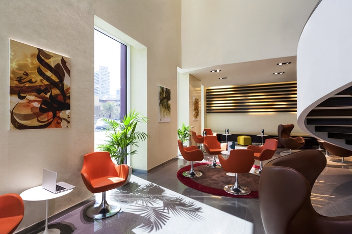 Imagen de los interiores del Hotel Ibis Sharq Kuwait. Foto 11