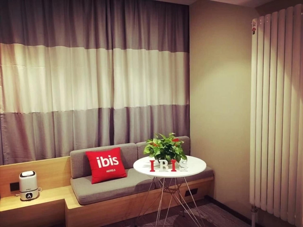 Imagen de la habitación del Hotel Ibis Shenyang North Station. Foto 6