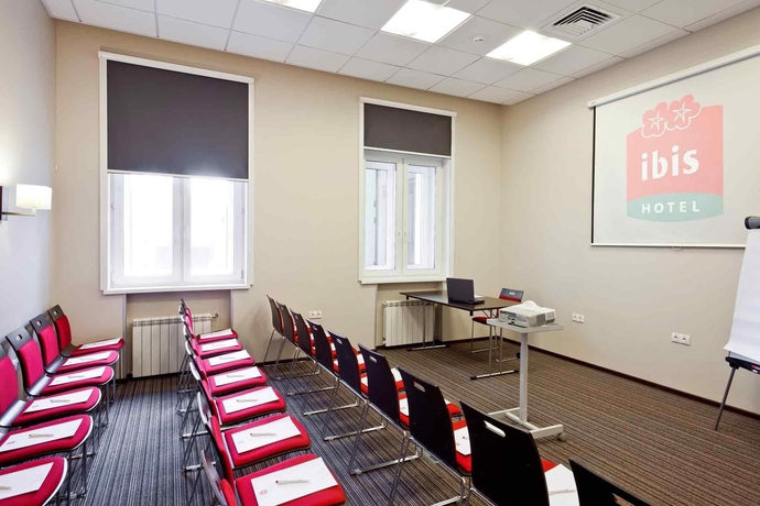 Imagen de los interiores del Hotel Ibis Sibir Omsk. Foto 13