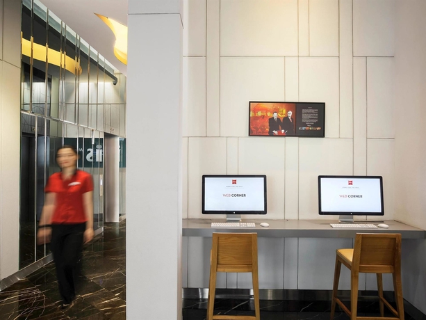 Imagen de los interiores del Hotel Ibis Singapore Novena. Foto 15